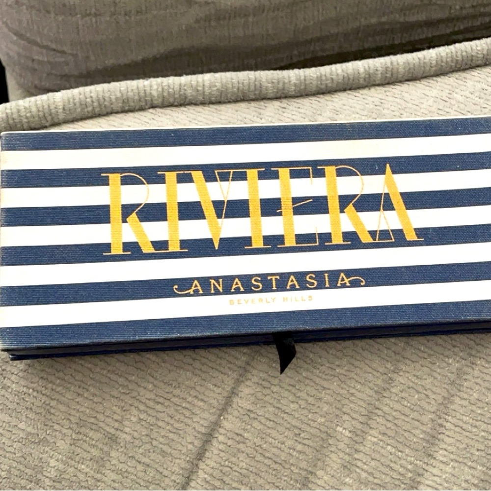 Anastasia Beverly Hills Riviera